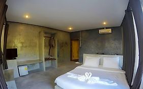 Koh Mook De Tara Beach Resort